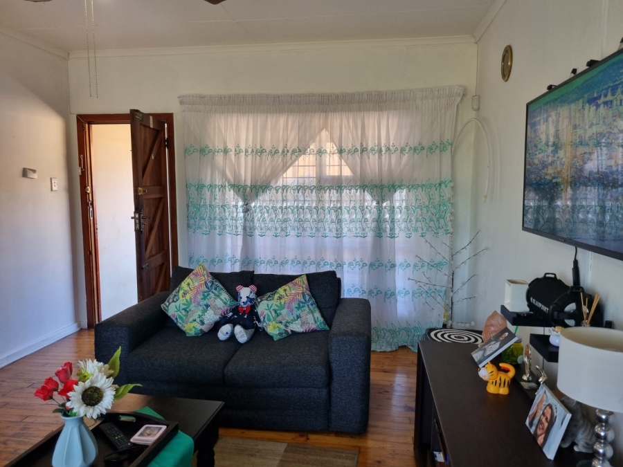 3 Bedroom Property for Sale in Van Riebeeck Hoogte Eastern Cape